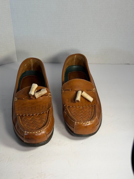 Men\'s size 10.5 Borelli  leather loafers